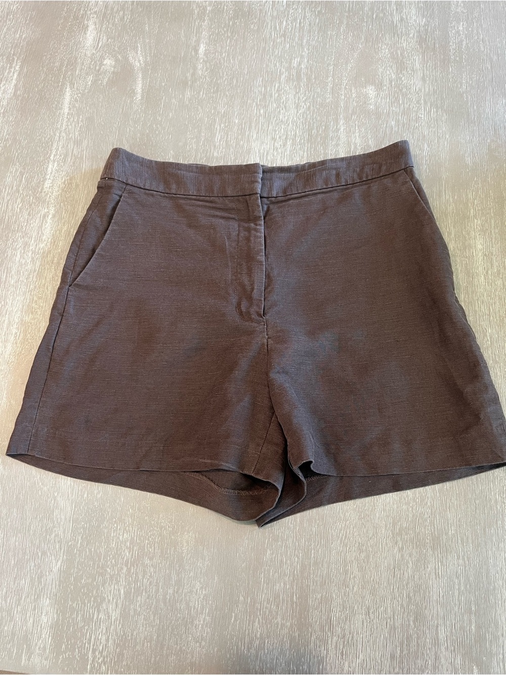 Aritzia Wilfred Women's Casual Brown Shorts size 10